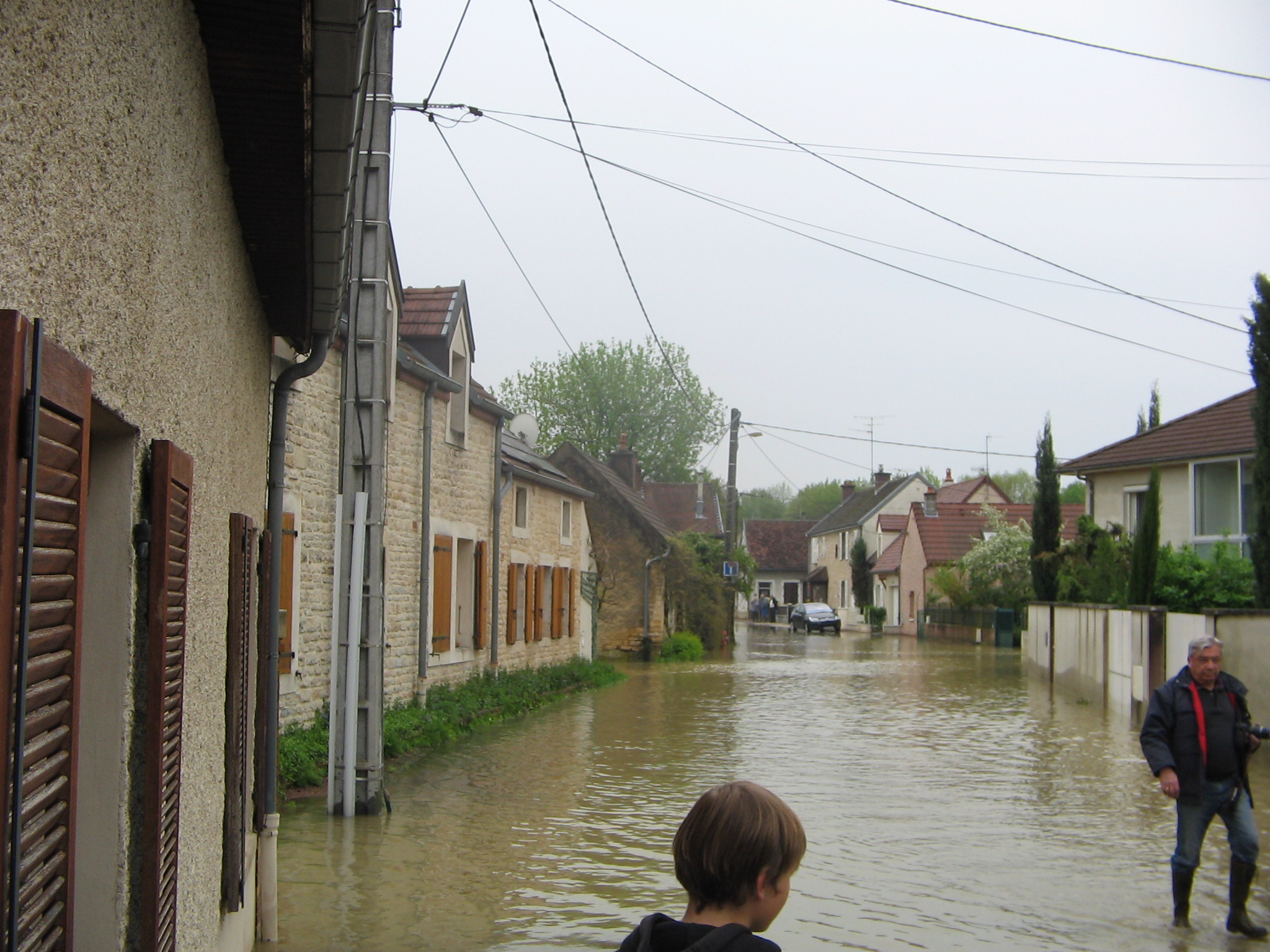 Crue de l'Ouche, en mai 2013, à Longvic en Côte d'Or